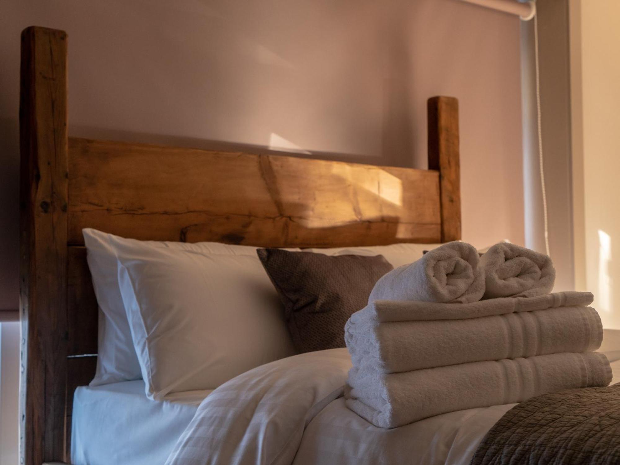 The Milestone Hotel Sowerby Bridge Kamer foto